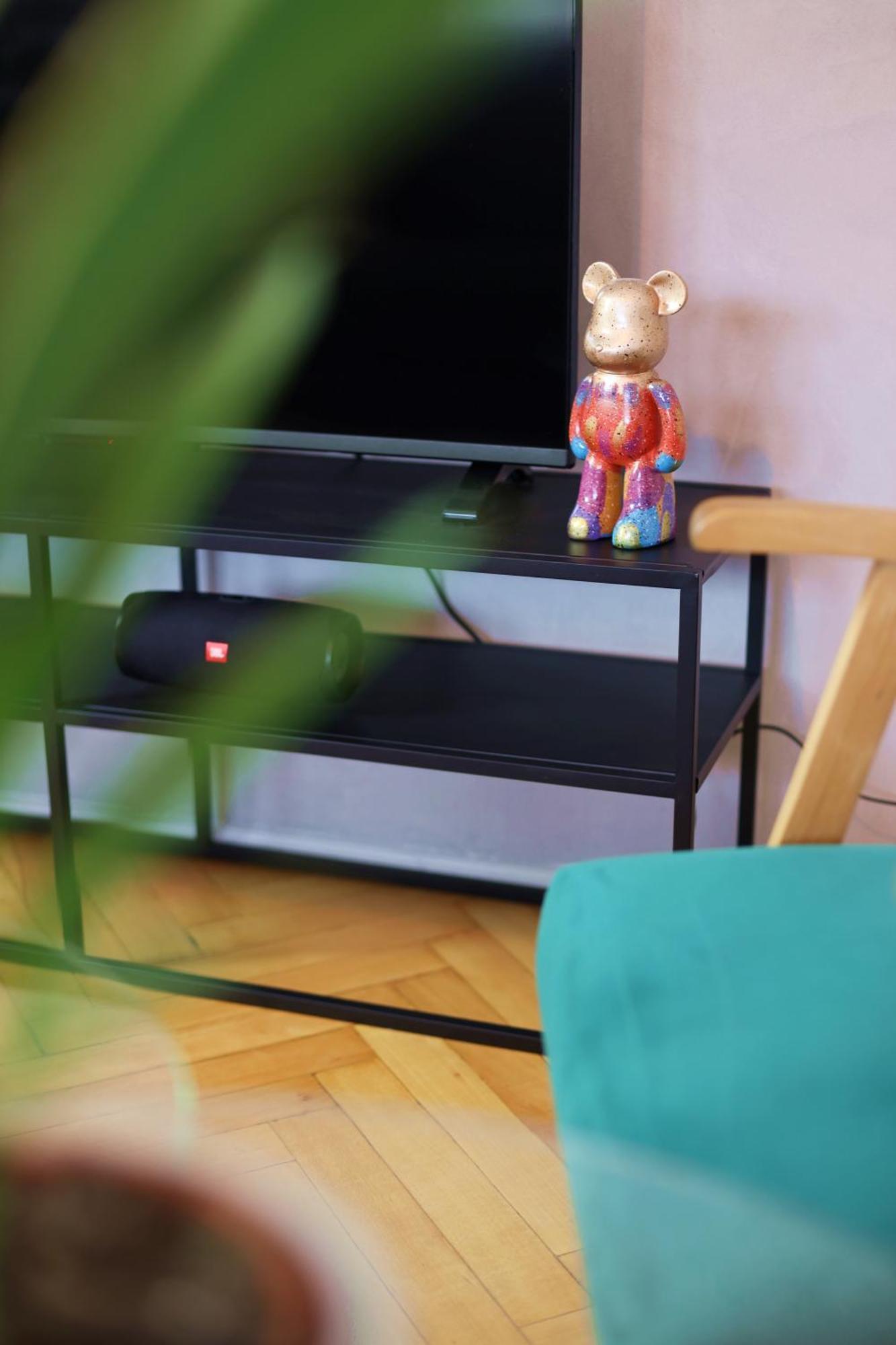 Apartment Flora - Mtp & Park Wilsona